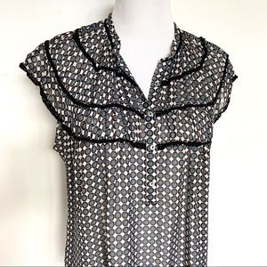 🛍️Sleeveless print blouse